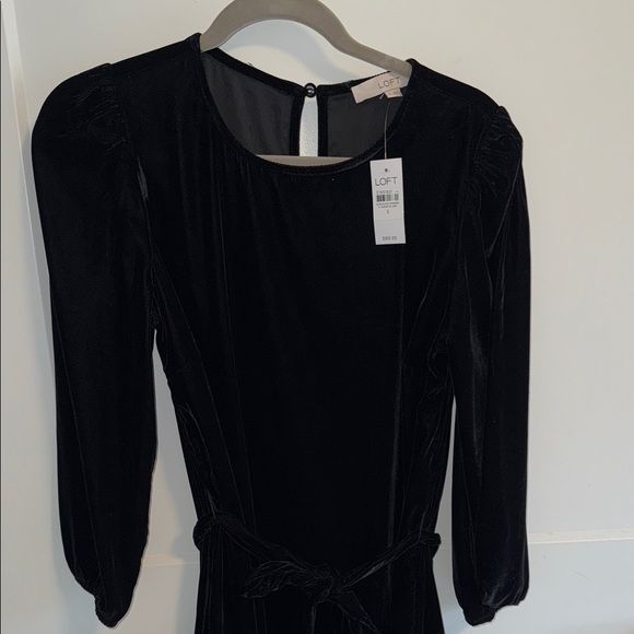 NWT LOFT Black Long Sleeve Dress - Picture 6 of 11
